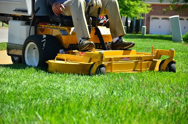 How Much To Charge For Cutting 1 Acre Of Grass